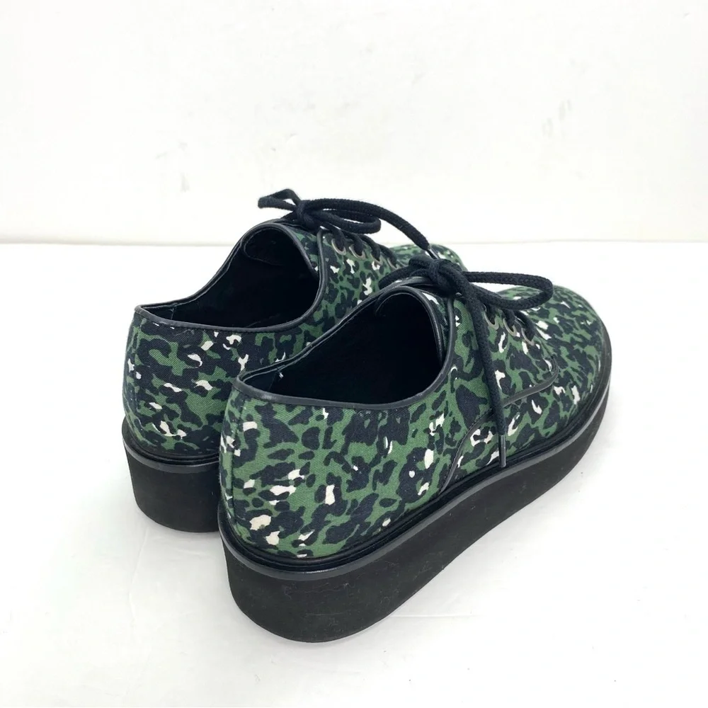 AGNES b Leopard Canvas Platform Oxfords Shoes in Green Size 7